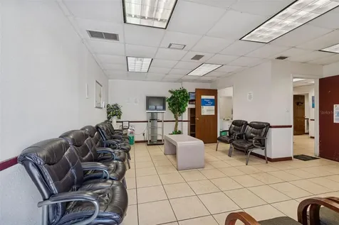 1152 62nd Avenue S St Petersburg FL 33705