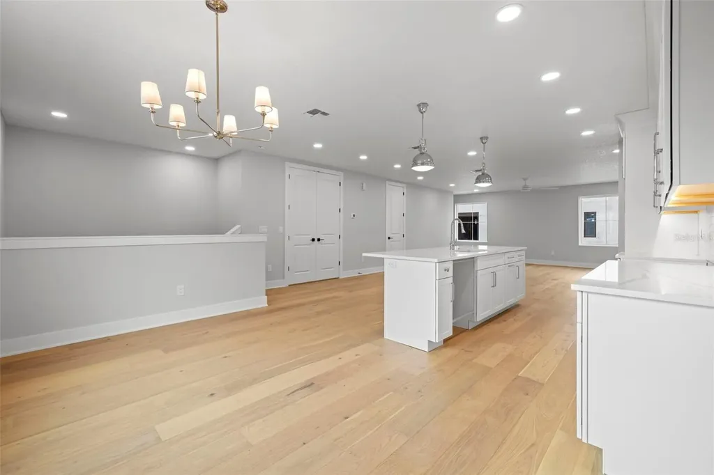 4208 W Carmen Street Tampa FL 33609