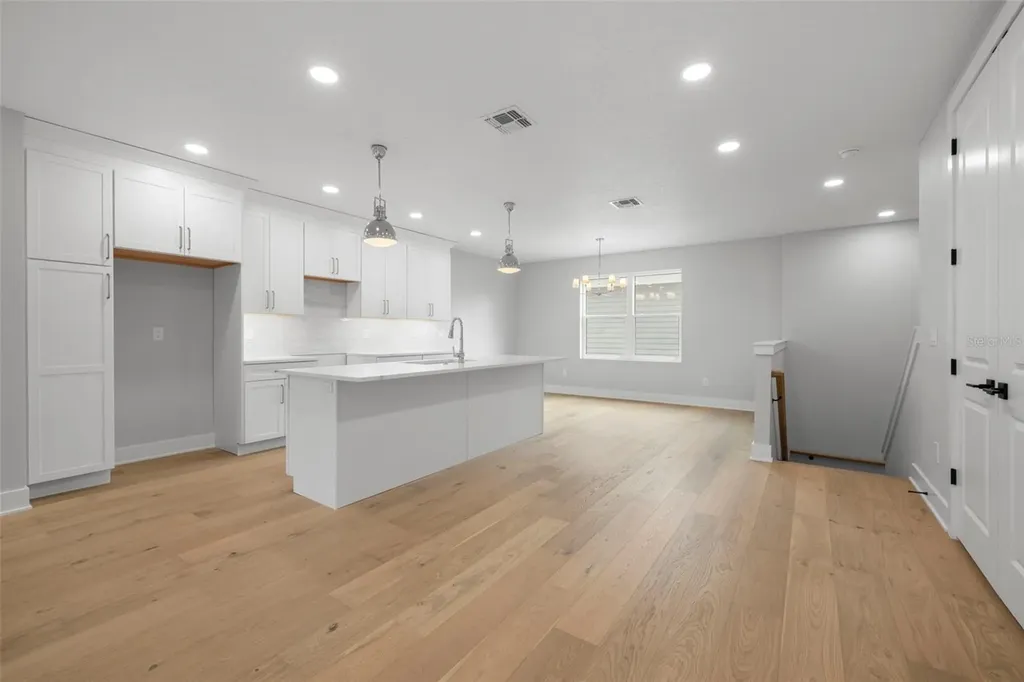 4208 W Carmen Street Tampa FL 33609