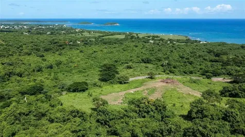 2C Hacienda Puerto Real Vieques PR 00765