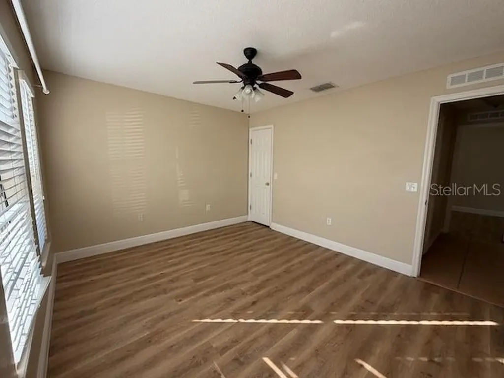 2551 Hunley Loop Kissimmee FL 34743