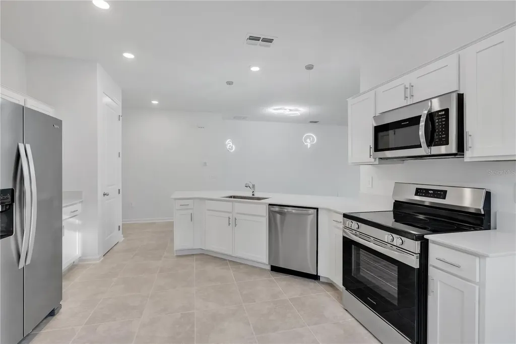 393 Kayden Cove Winter Haven FL 33884