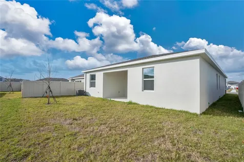 393 Kayden Cove Winter Haven FL 33884
