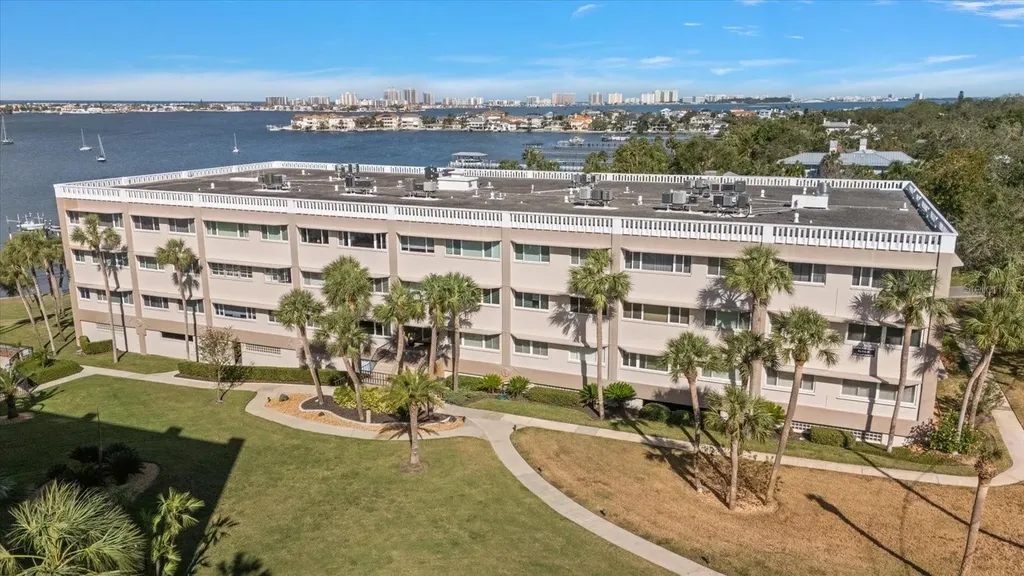 100 Bluff View Drive Belleair Bluffs FL 33770