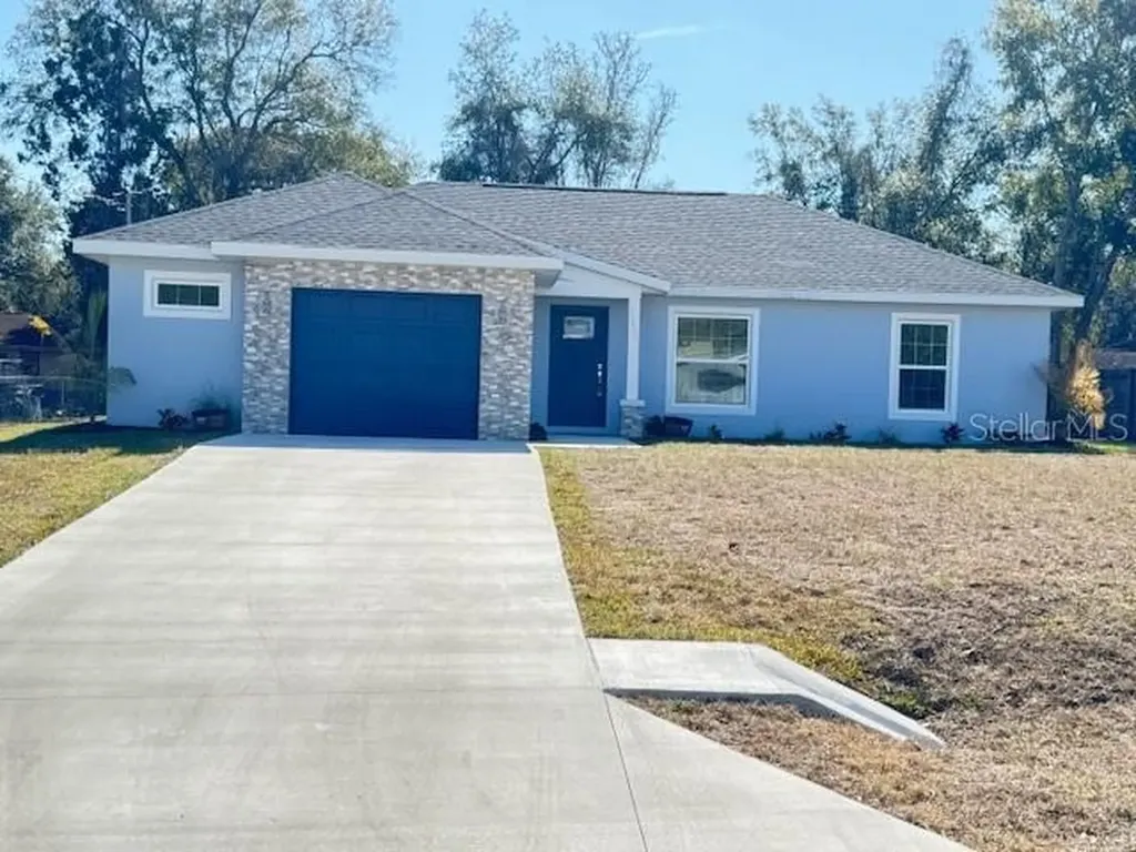 11640 SE 129th Place Ocklawaha FL 32179