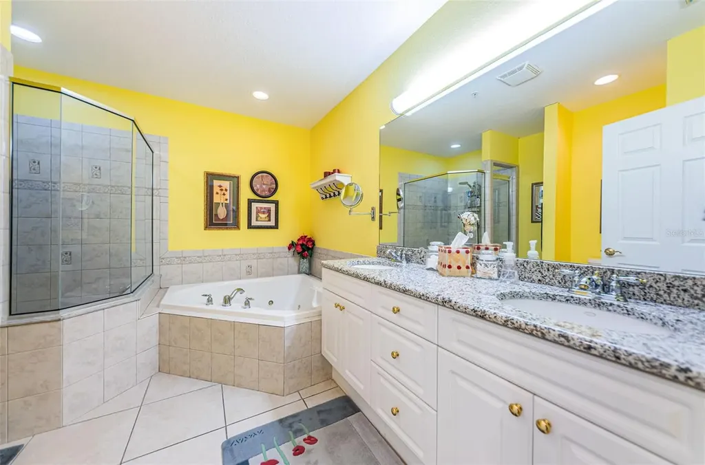 11595 Gulf Boulevard St Petersburg FL 33706