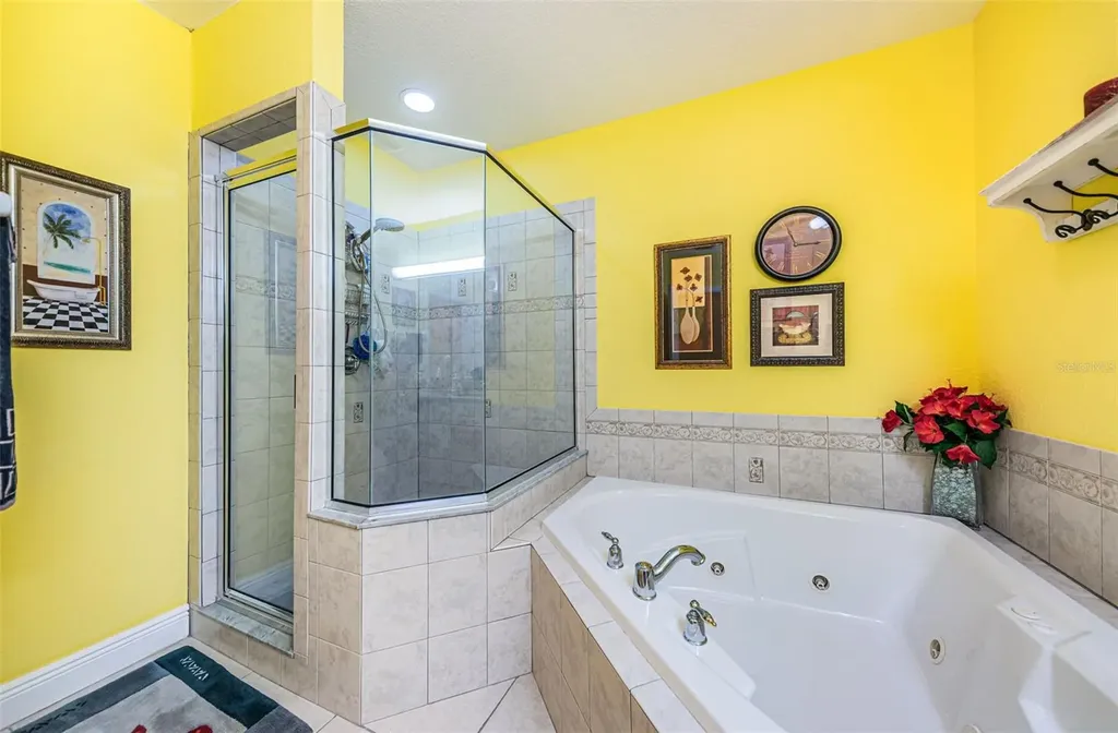 11595 Gulf Boulevard St Petersburg FL 33706