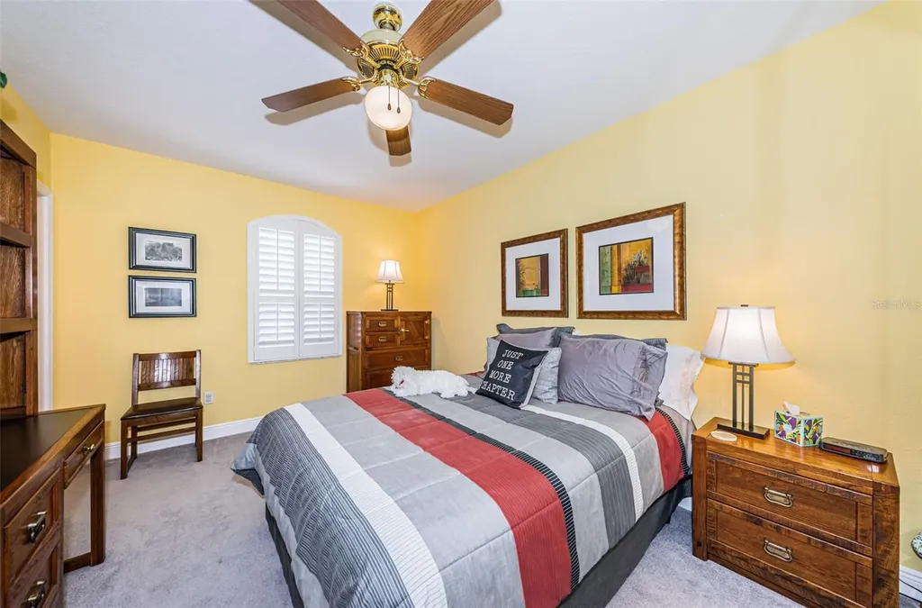 11595 Gulf Boulevard St Petersburg FL 33706