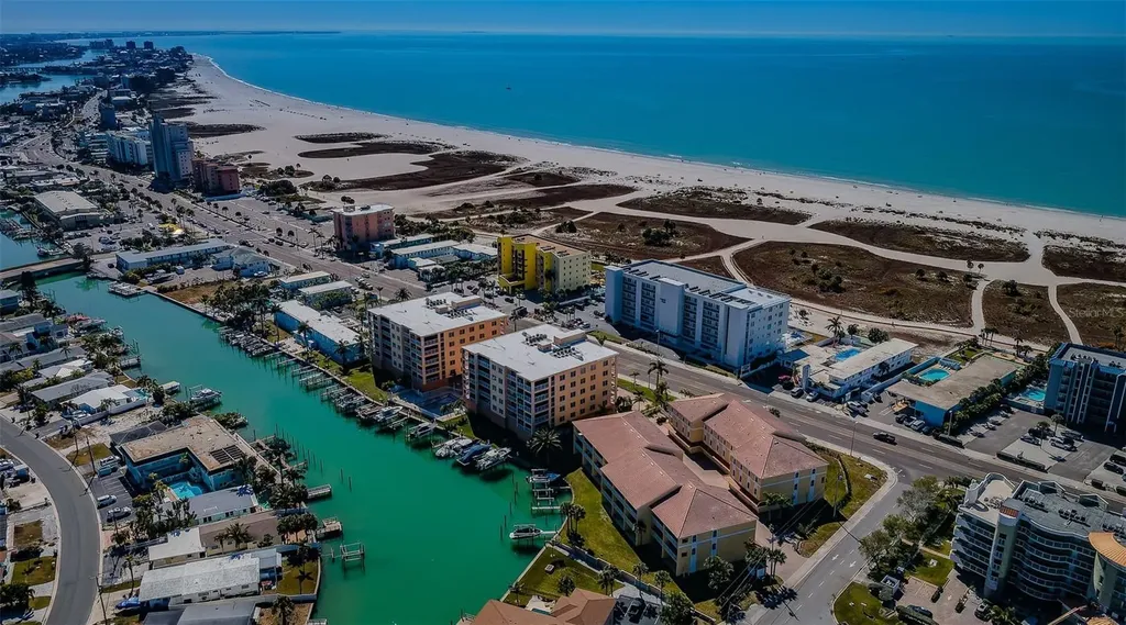 11595 Gulf Boulevard St Petersburg FL 33706