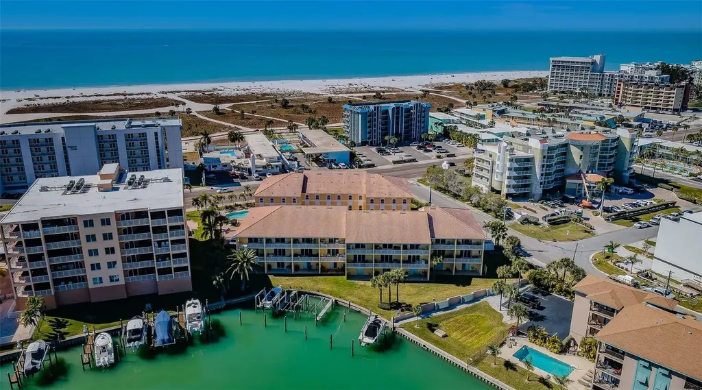 11595 Gulf Boulevard St Petersburg FL 33706
