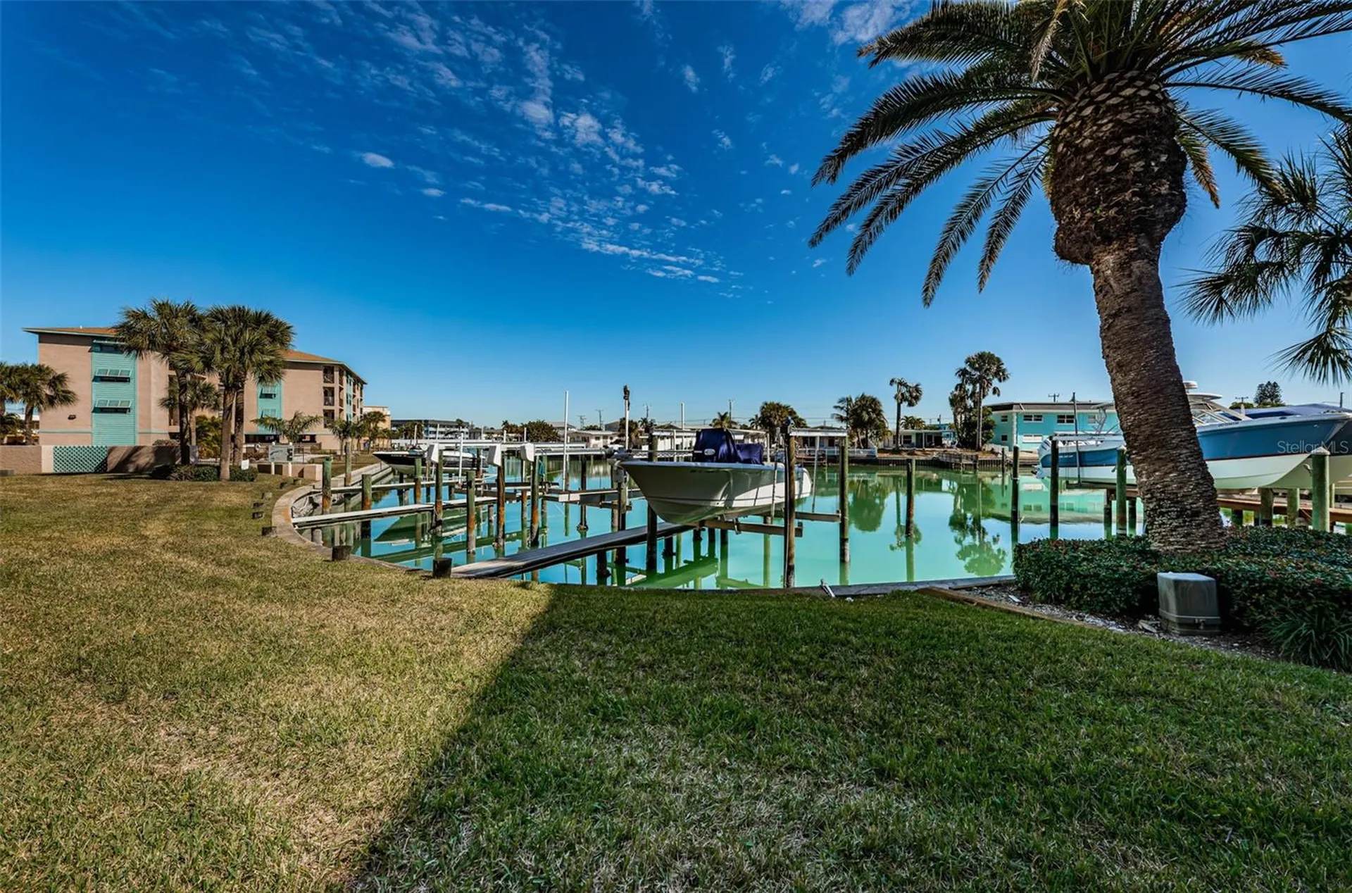 11595 Gulf Boulevard St Petersburg FL 33706