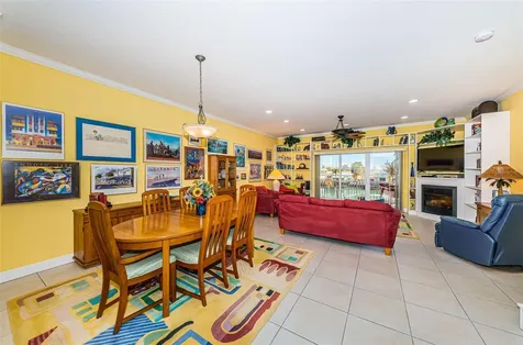 11595 Gulf Boulevard St Petersburg FL 33706