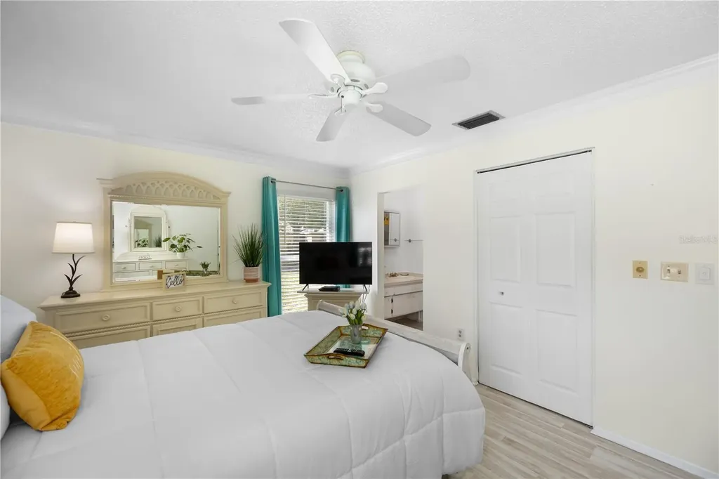 1554 Glen Court Dunedin FL 34698