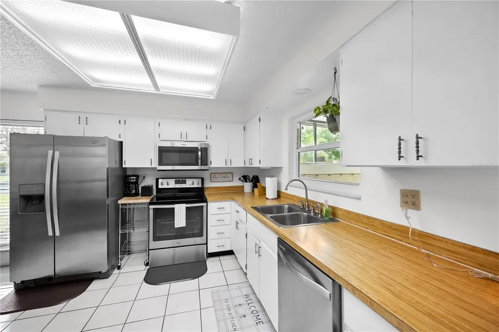 1554 Glen Court Dunedin FL 34698