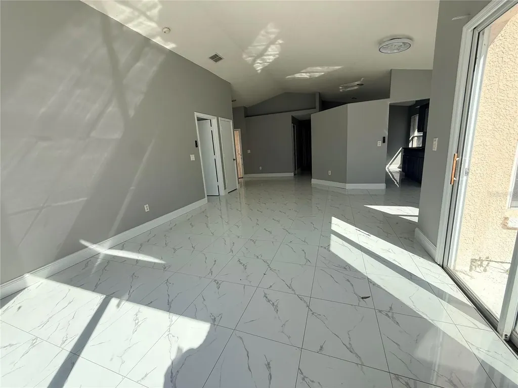 1104 Sail Creek Drive Orlando FL 32824