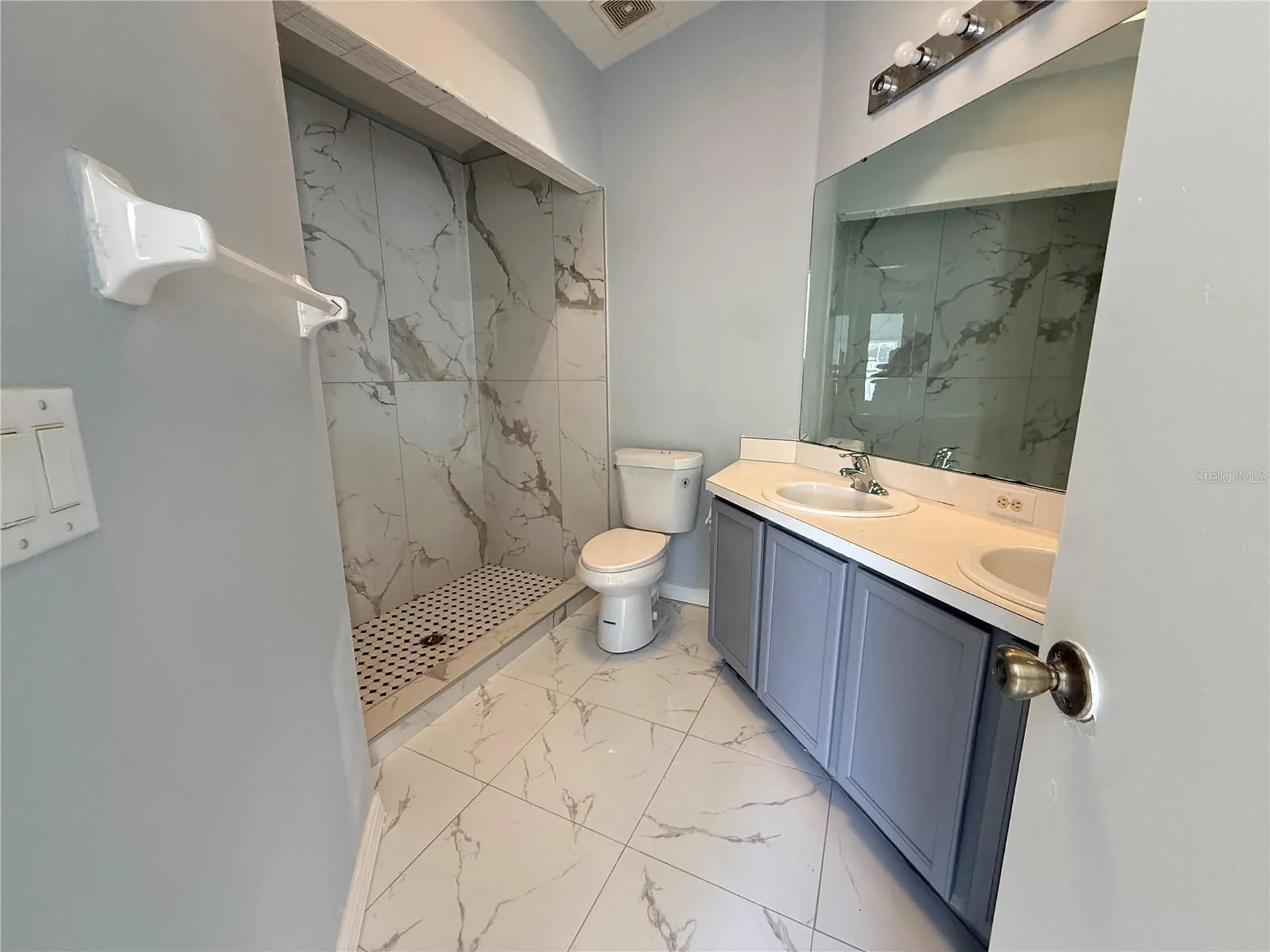 1104 Sail Creek Drive Orlando FL 32824