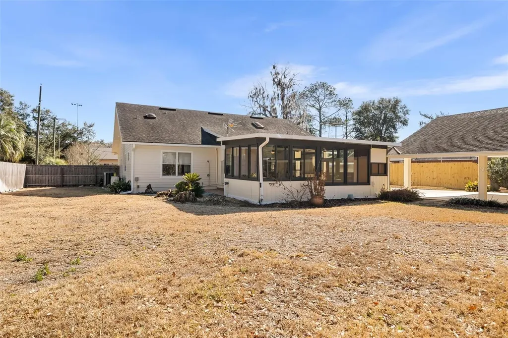 14904 NE 143rd Terrace Waldo FL 32694