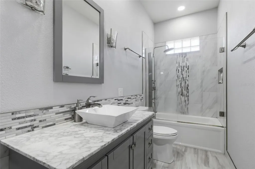 757 Pond Lily Way Venice FL 34293