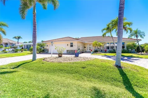 471 Capri Isles Court Punta Gorda FL 33950