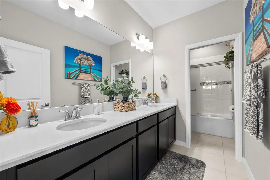 2512 High Tides Way Wesley Chapel FL 33543