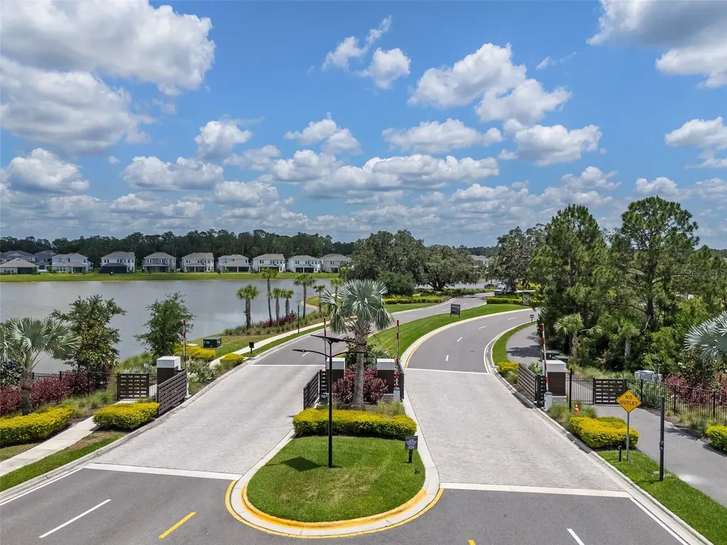 2512 High Tides Way Wesley Chapel FL 33543