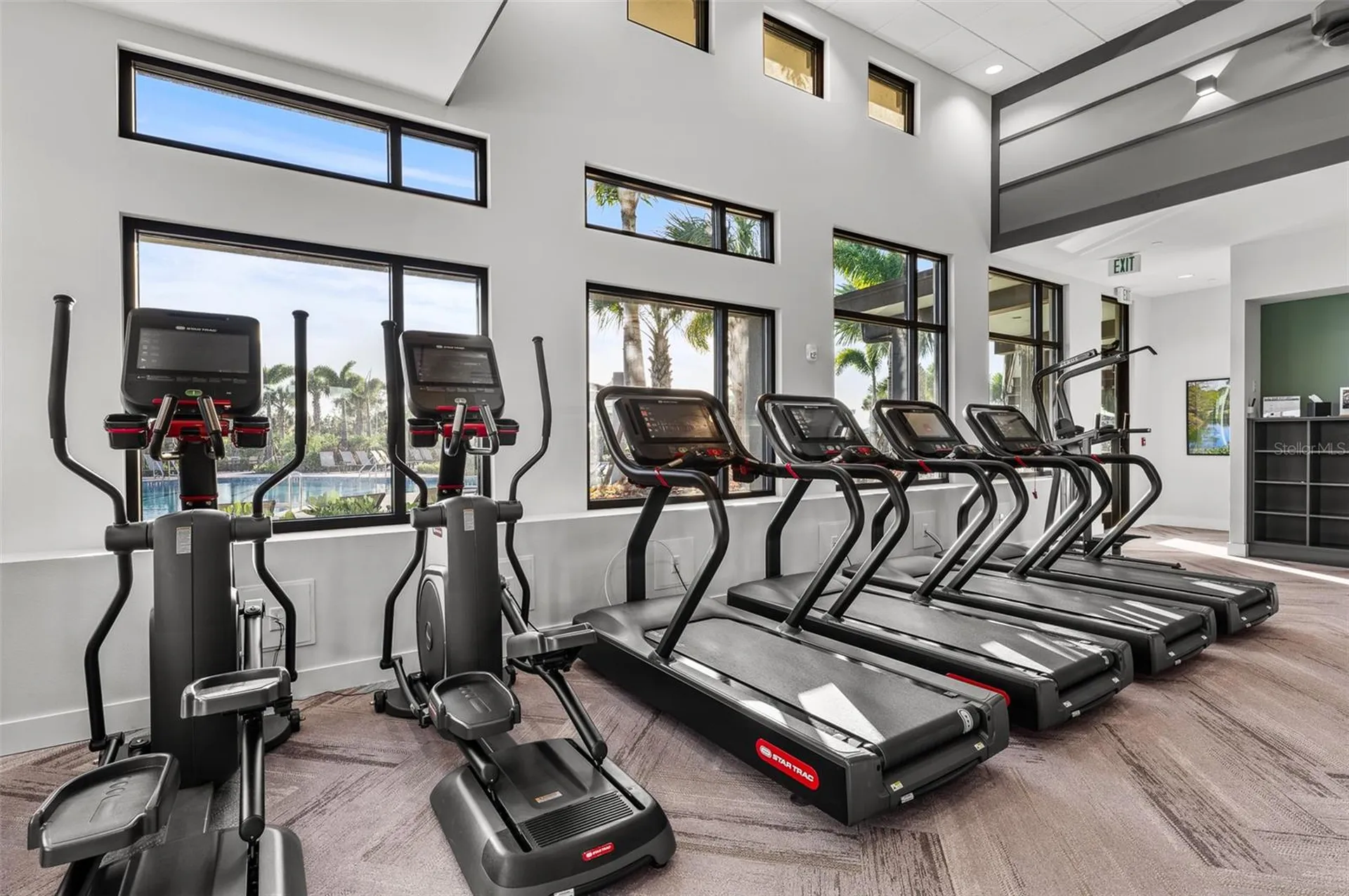 2512 High Tides Way Wesley Chapel FL 33543