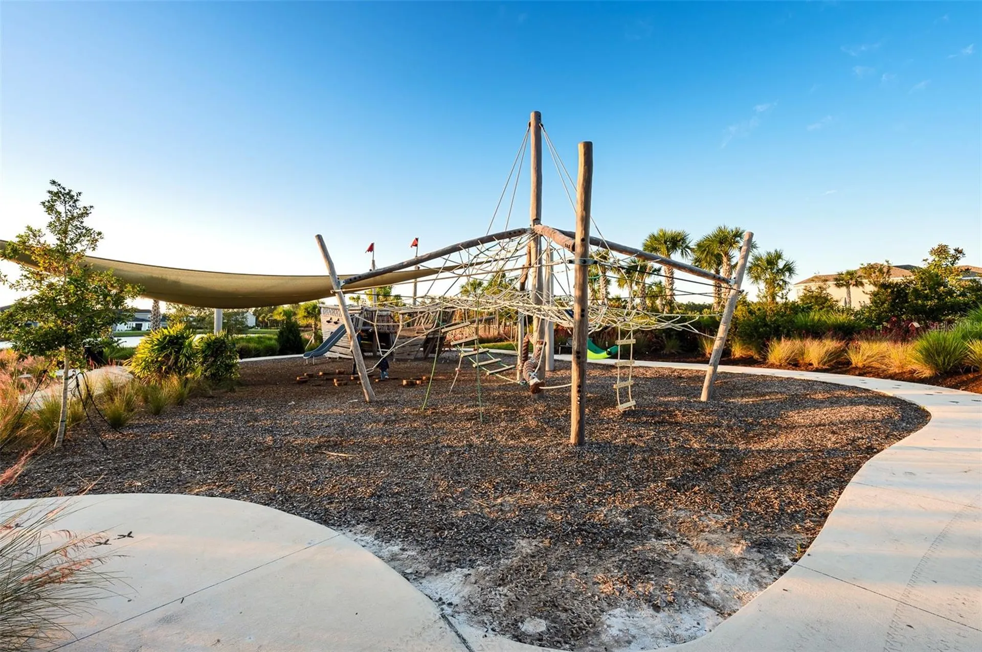 2512 High Tides Way Wesley Chapel FL 33543