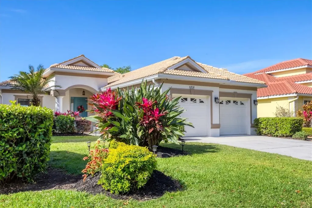 6458 Tailfeather Way Bradenton FL 34203