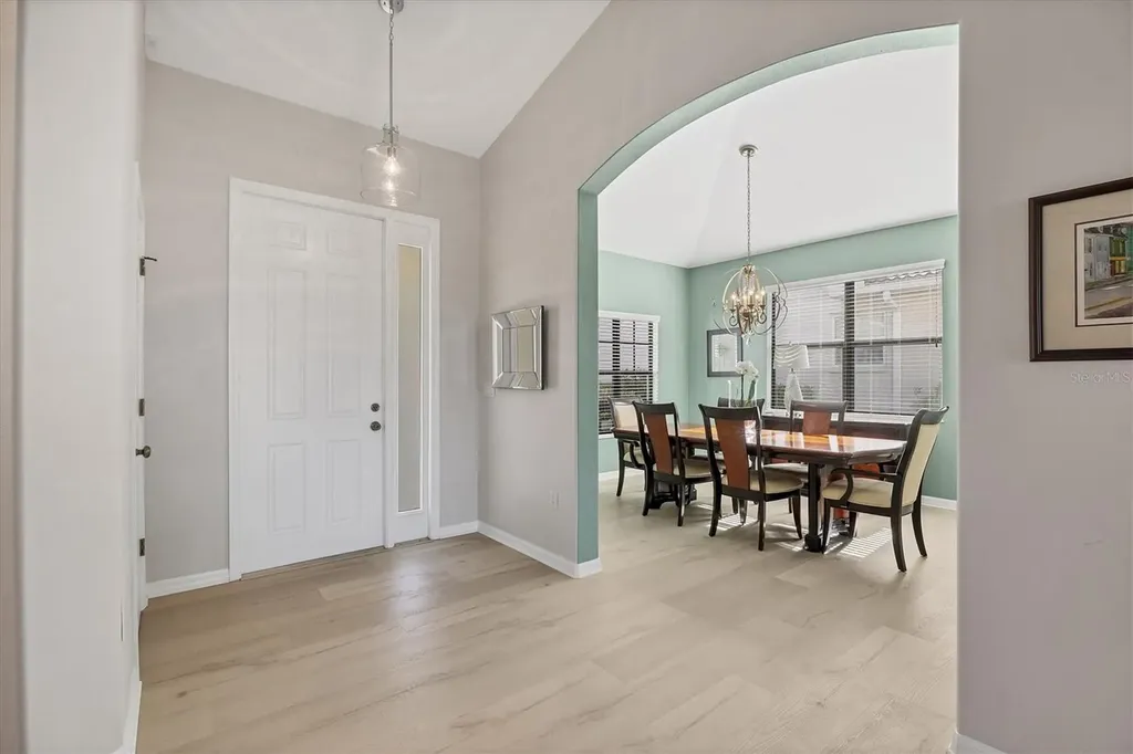 6458 Tailfeather Way Bradenton FL 34203