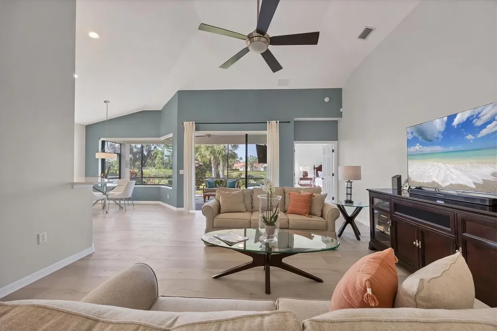 6458 Tailfeather Way Bradenton FL 34203