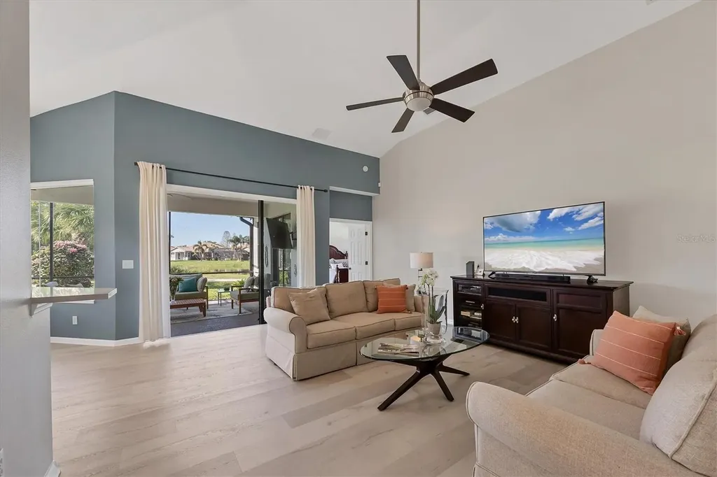 6458 Tailfeather Way Bradenton FL 34203