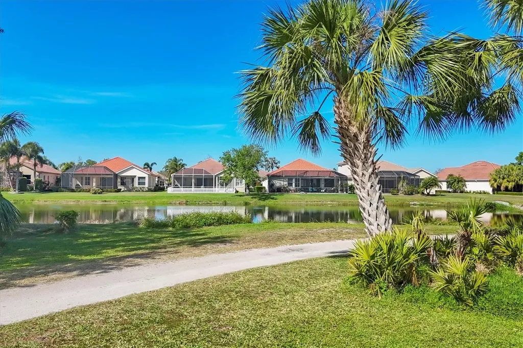 6458 Tailfeather Way Bradenton FL 34203