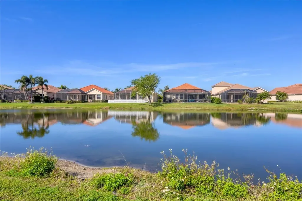 6458 Tailfeather Way Bradenton FL 34203
