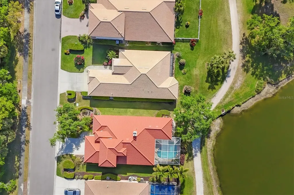6458 Tailfeather Way Bradenton FL 34203
