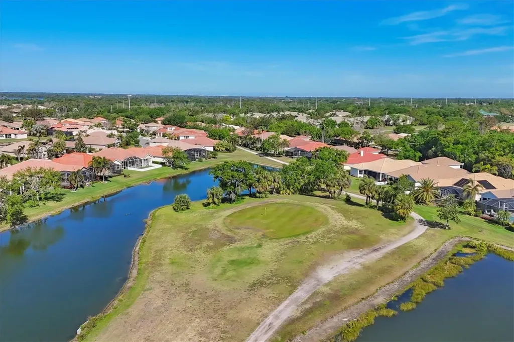 6458 Tailfeather Way Bradenton FL 34203