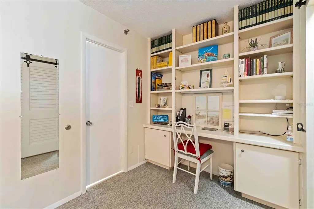 244 Saint Augustine Avenue Venice FL 34285