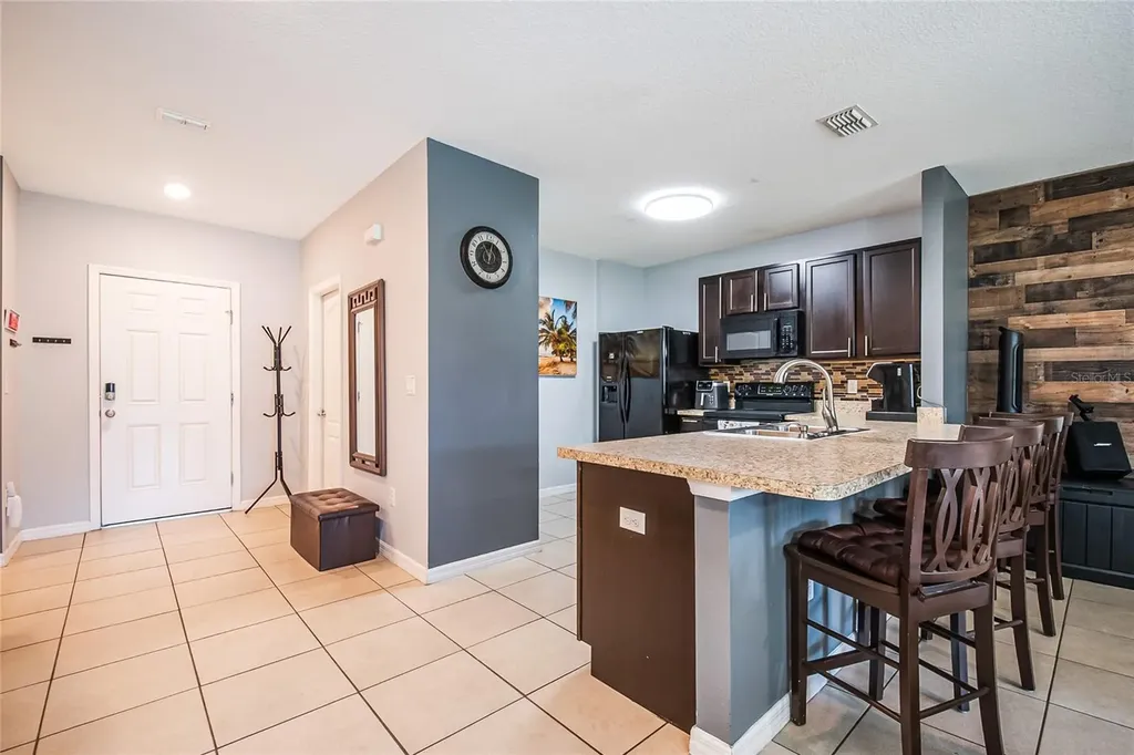 407 Arbor Lakes Drive Davenport FL 33896