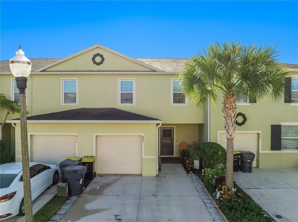 407 Arbor Lakes Drive Davenport FL 33896