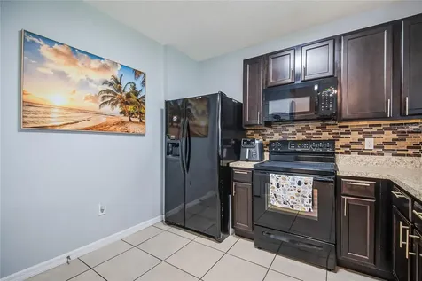 407 Arbor Lakes Drive Davenport FL 33896