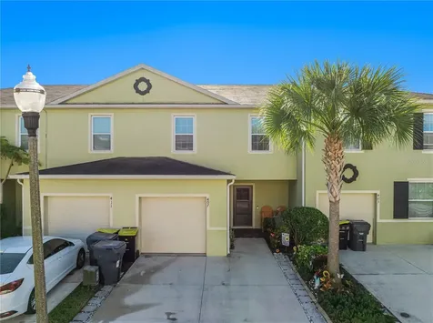 407 Arbor Lakes Drive Davenport FL 33896