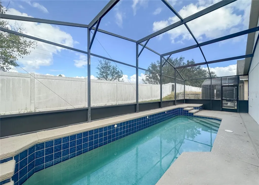 402 Sunset View Drive Davenport FL 33837