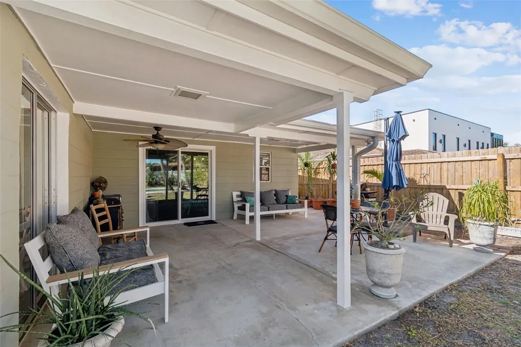 805 N Lincoln Avenue Tampa FL 33609
