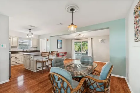 805 N Lincoln Avenue Tampa FL 33609