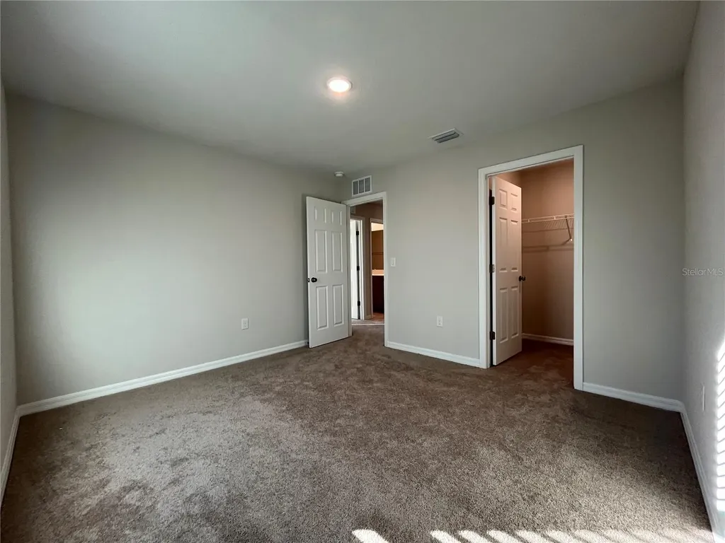 14789 Summer Branch Drive Lithia FL 33547
