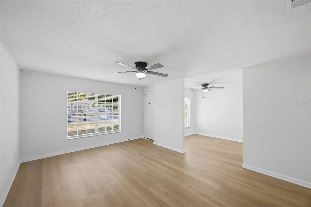 1812 E 99th Avenue Tampa FL 33612