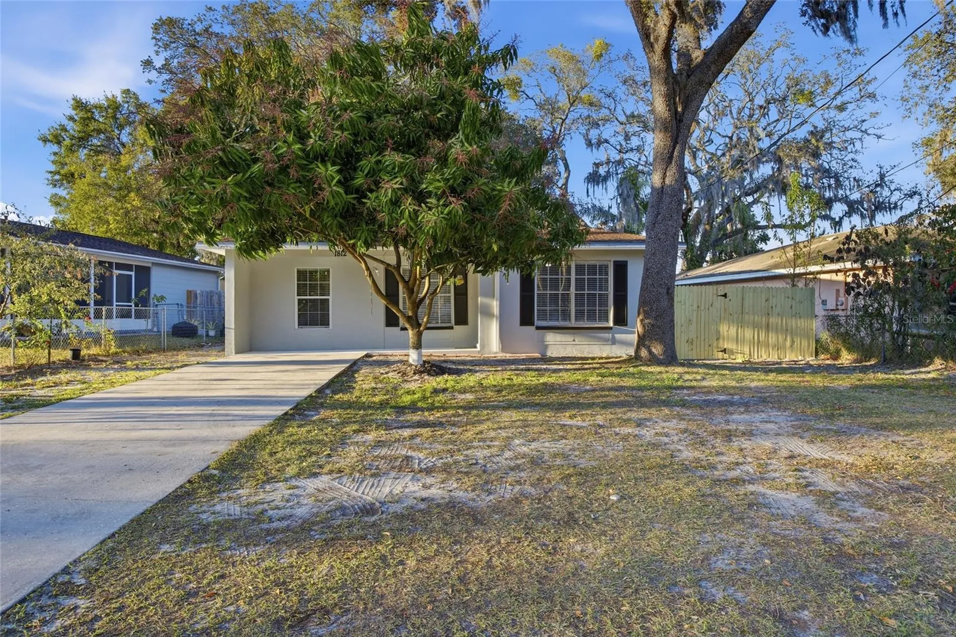 1812 E 99th Avenue Tampa FL 33612