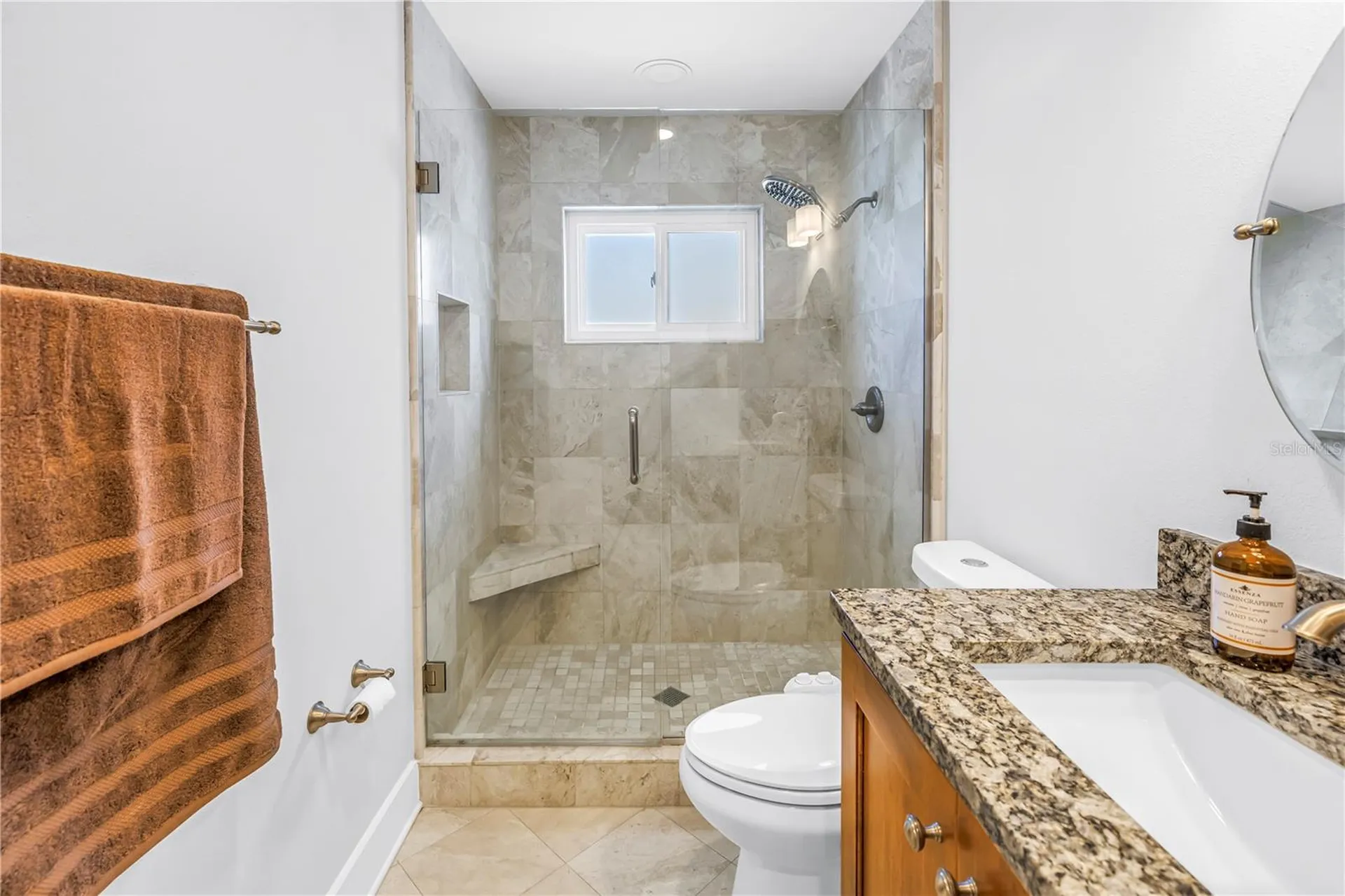 5166 Horseshoe Place NE St Petersburg FL 33703