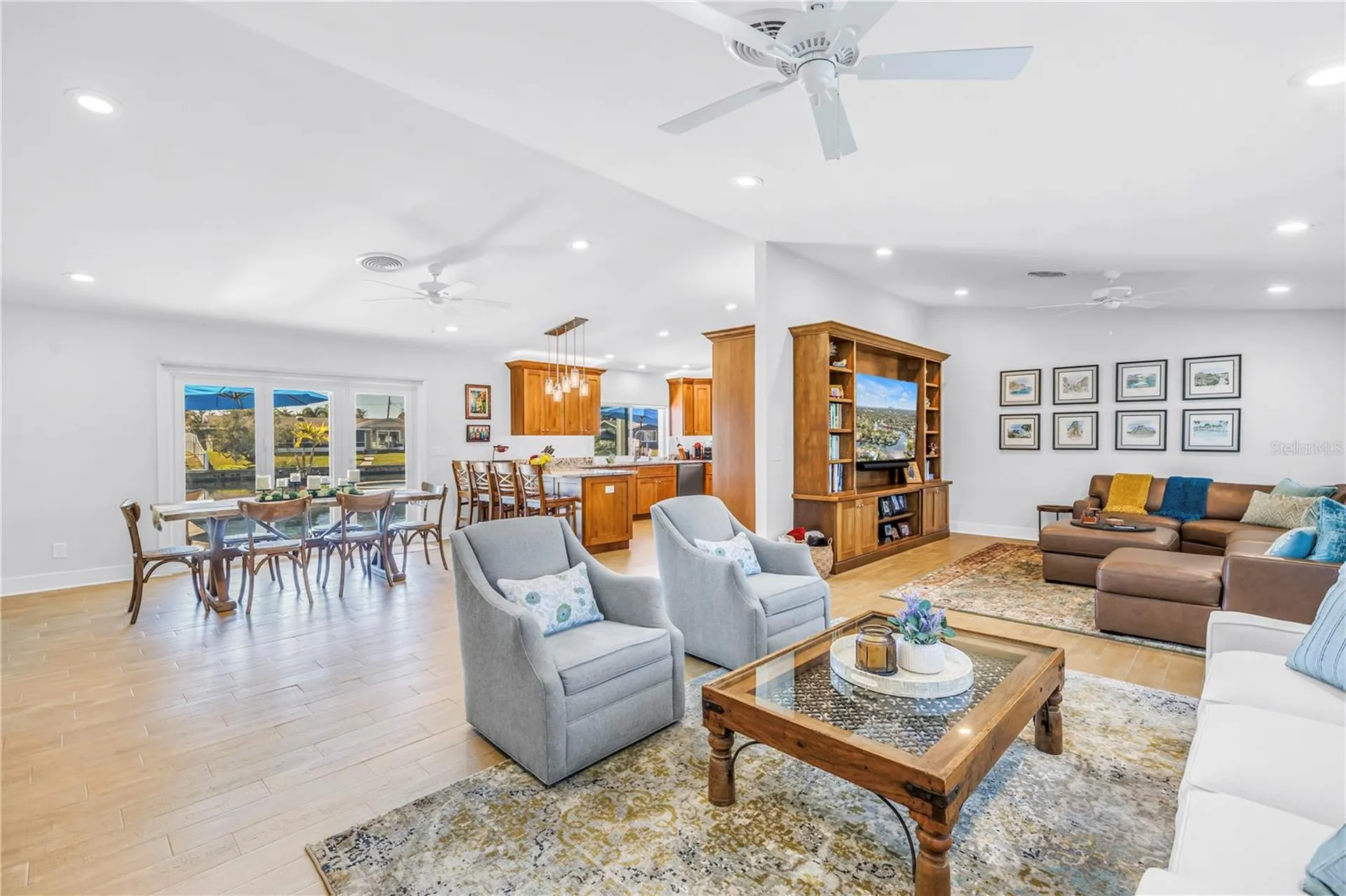 5166 Horseshoe Place NE St Petersburg FL 33703