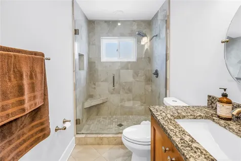 5166 Horseshoe Place NE St Petersburg FL 33703