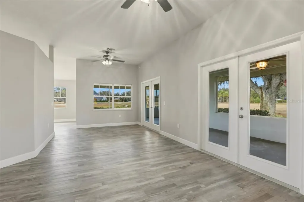 2992 Oaks Bend Bowling Green FL 33834